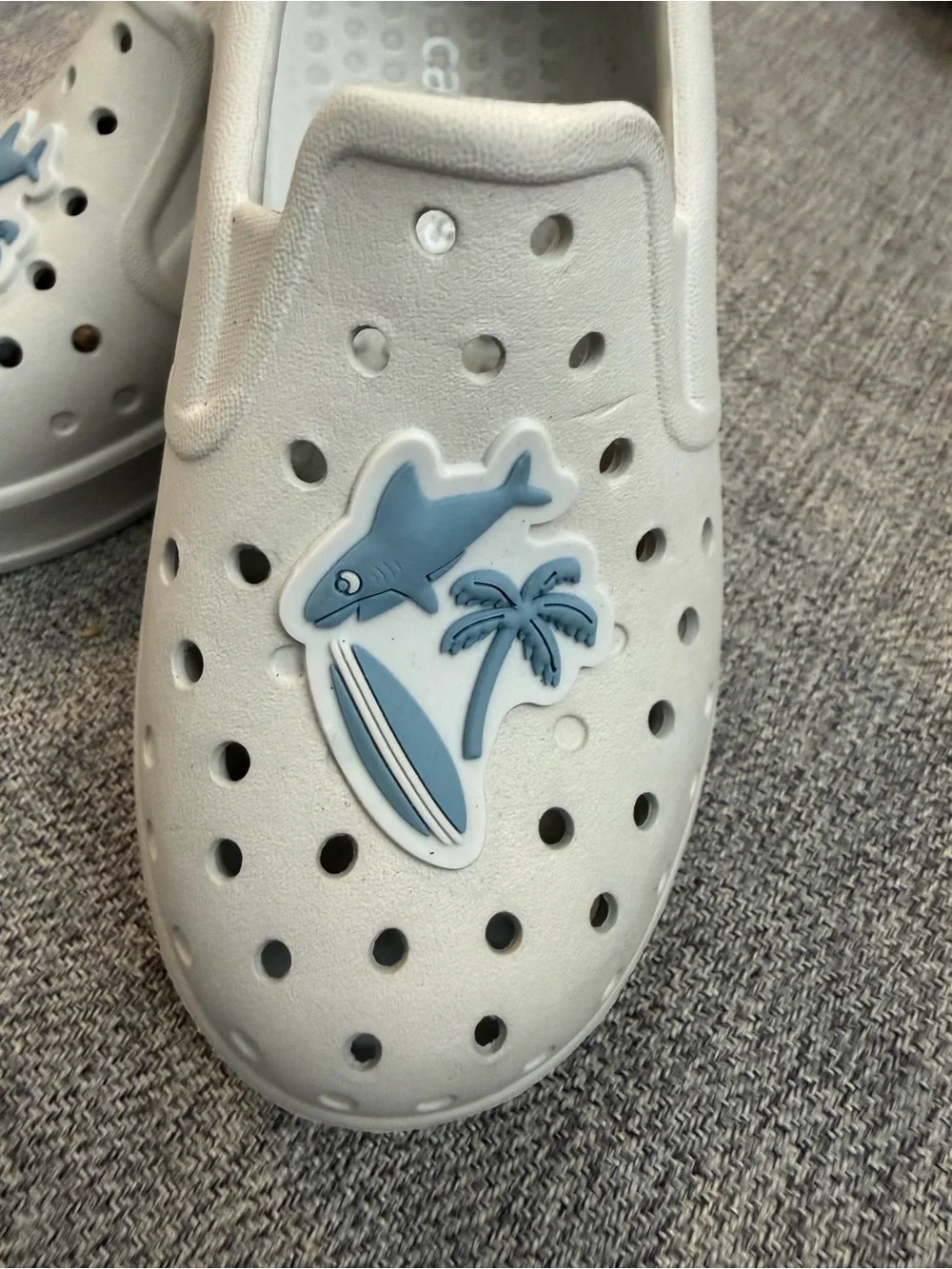Carter's Gray Slip-On Kids Water Shoes with Blue Surf Charms Size 9 Like New